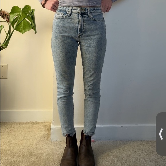 Joe’s Acid Wash. SIZE 25. - Picture 2 of 7